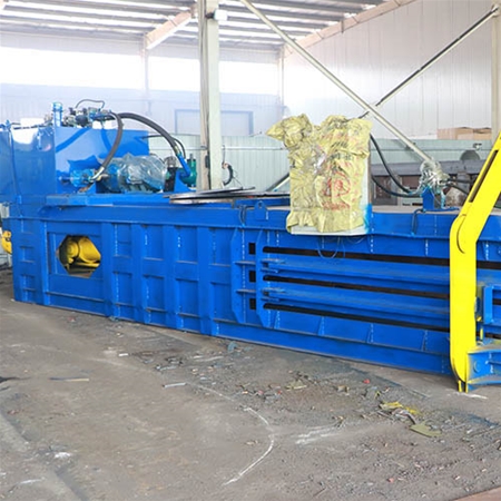 全自（zì）動臥式（shì）廢紙（zhǐ）打包機