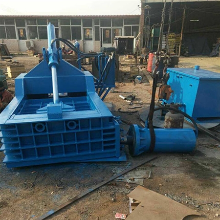 小（xiǎo）型廢（fèi）金屬打包機